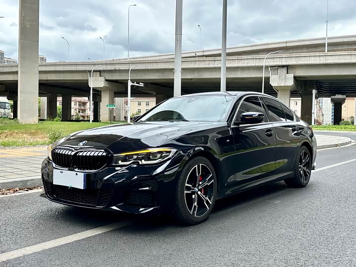 Фото 1 - BMW 3 Series