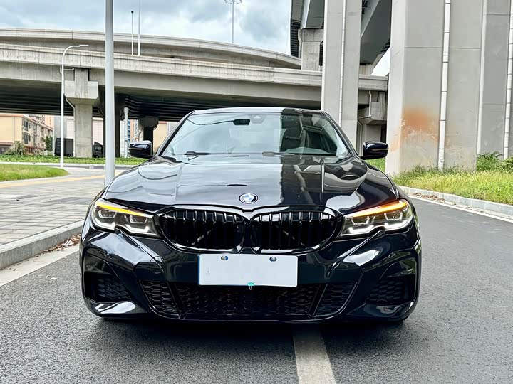 Фото 2 - BMW 3 Series