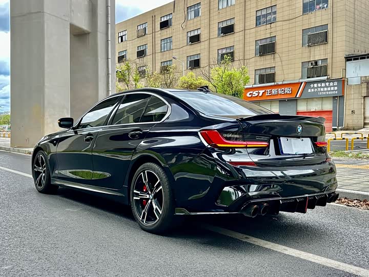 Фото 7 - BMW 3 Series