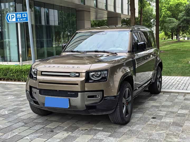 Фото 1 - Land Rover Defender