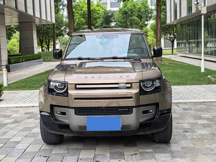 Фото 2 - Land Rover Defender