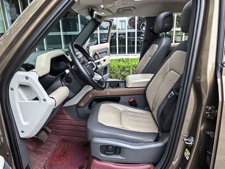 Фото 39 - Land Rover Defender