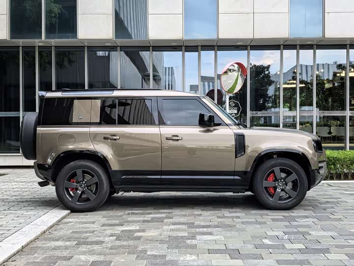 Фото 5 - Land Rover Defender