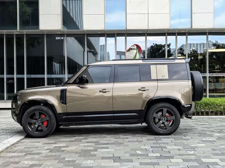 Фото 6 - Land Rover Defender