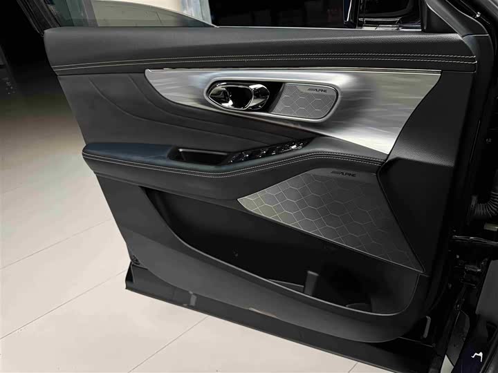 Фото 15 - GAC Trumpchi GS8