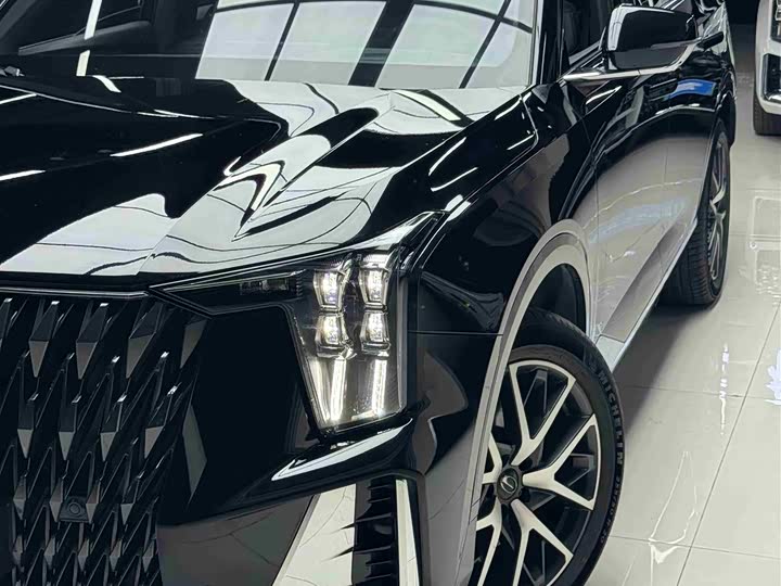 Фото 2 - GAC Trumpchi GS8