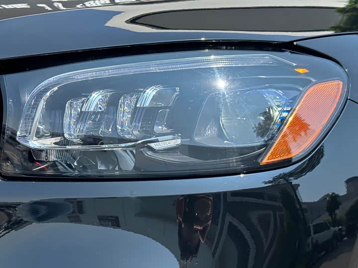 Фото 16 - Mercedes-Benz GLS-Class