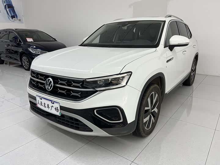 Фото 1 - Volkswagen Tayron