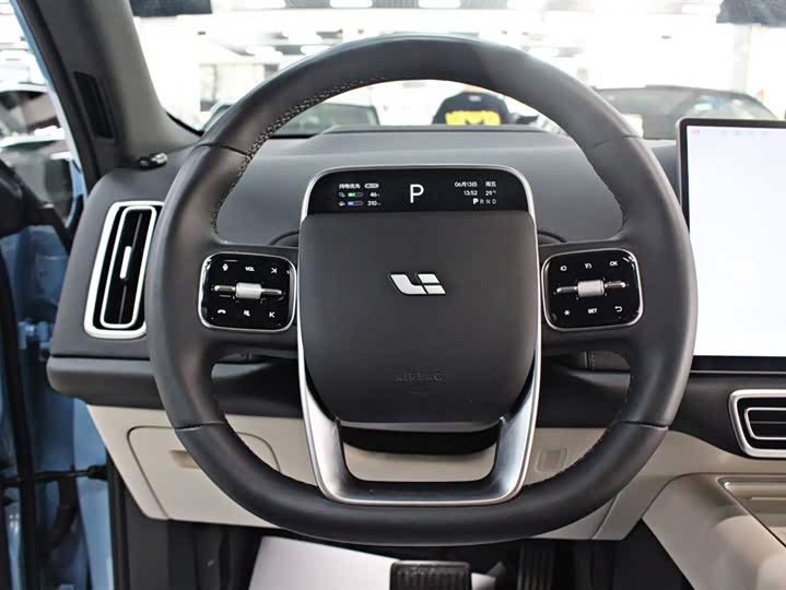 Фото 5 - LiXiang L8