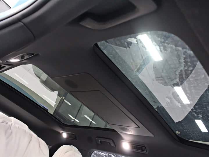 Фото 8 - LiXiang L8