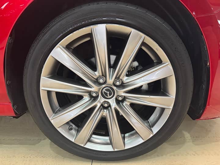 Фото 16 - Mazda Atenza