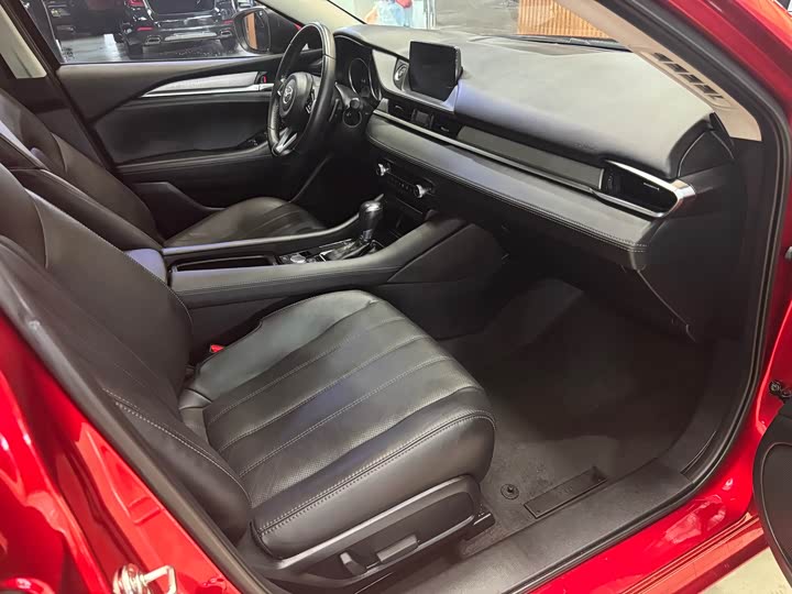 Фото 7 - Mazda Atenza