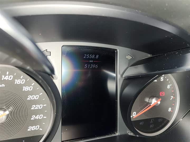 Фото 13 - Mercedes-Benz V-Class