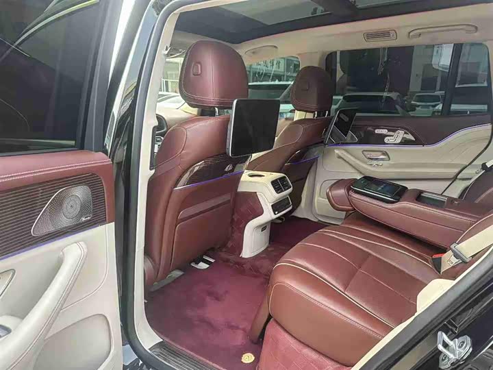 Фото 4 - Mercedes-Benz Maybach GLS