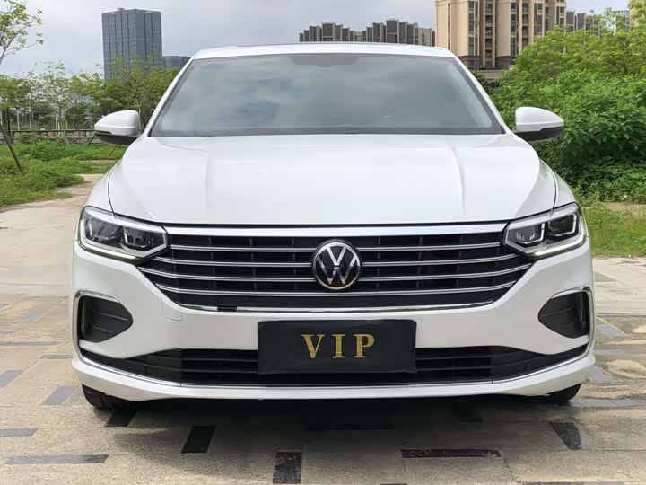 Фото 2 - Volkswagen Lavida