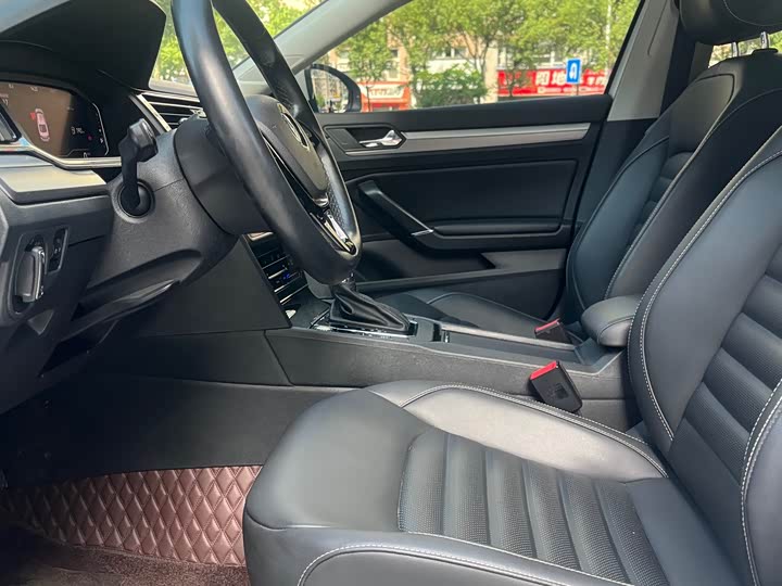 Фото 4 - Volkswagen Lamando L