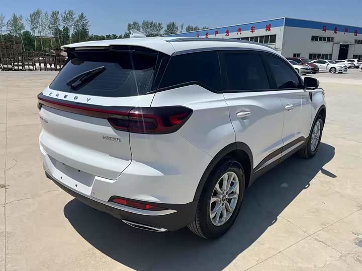 Фото 9 - Chery Tiggo 7