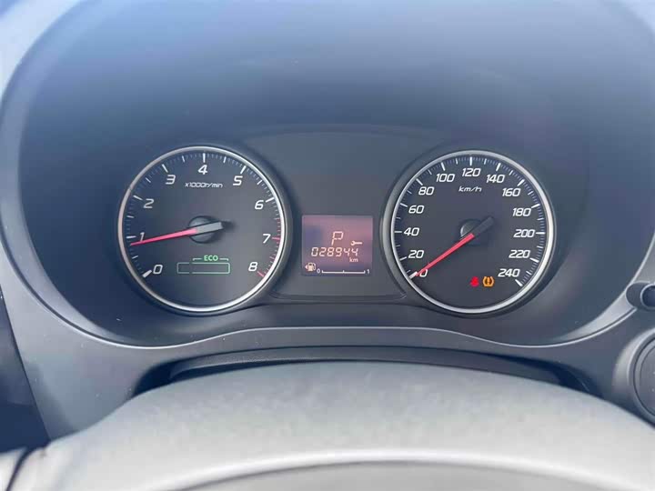 Фото 12 - Mitsubishi Outlander