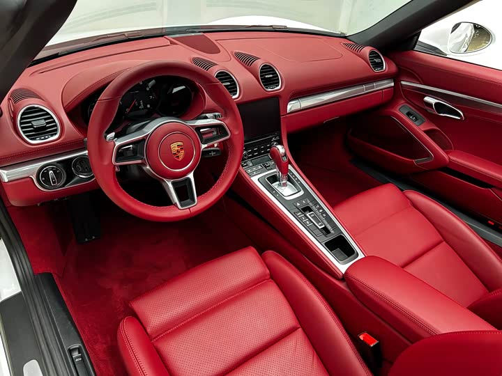 Фото 10 - Porsche 718