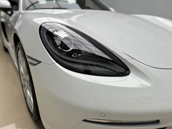 Фото 16 - Porsche 718