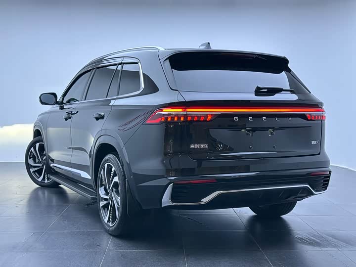 Фото 5 - Geely Monjaro