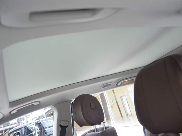 Фото 12 - Mercedes-Benz GLS-Class