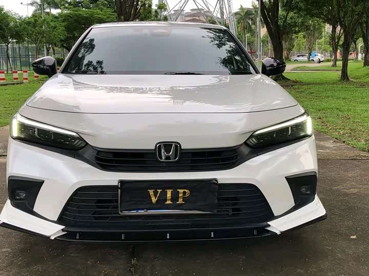 Фото 3 - Honda Civic