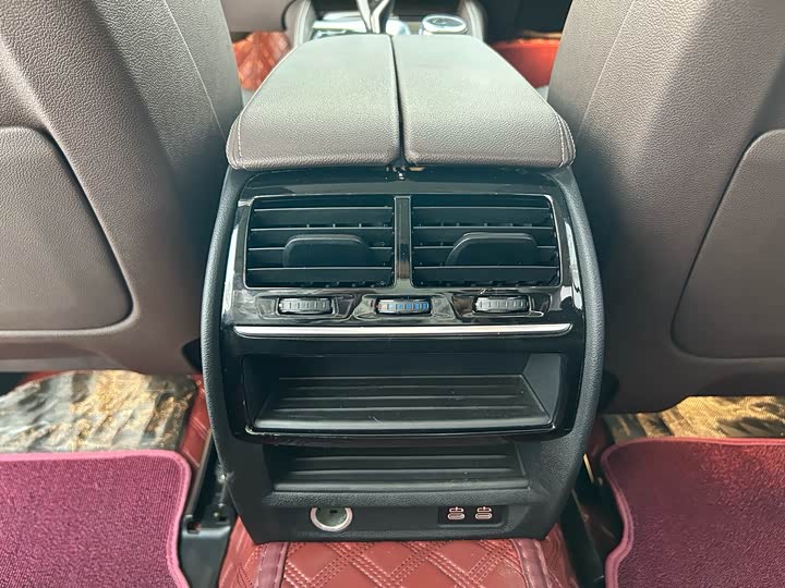 Фото 11 - BMW 5 Series