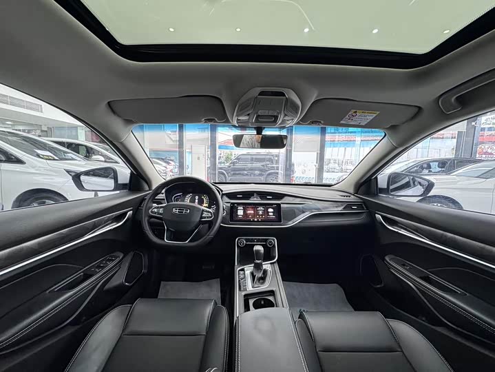 Фото 14 - Geely Binrui