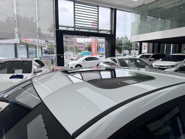 Фото 18 - Geely Binrui