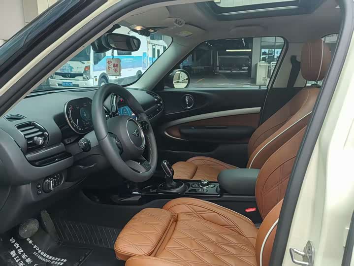 Фото 6 - Mini Clubman