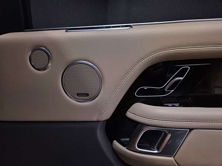 Фото 21 - Land Rover Range Rover