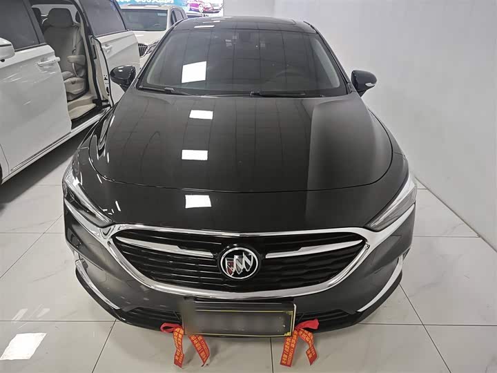 Фото 4 - Buick LaCrosse