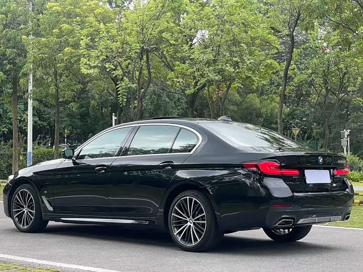 Фото 7 - BMW 5 Series