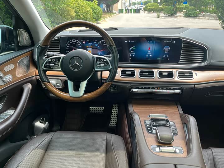 Фото 10 - Mercedes-Benz GLS-Class