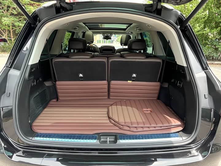 Фото 17 - Mercedes-Benz GLS-Class