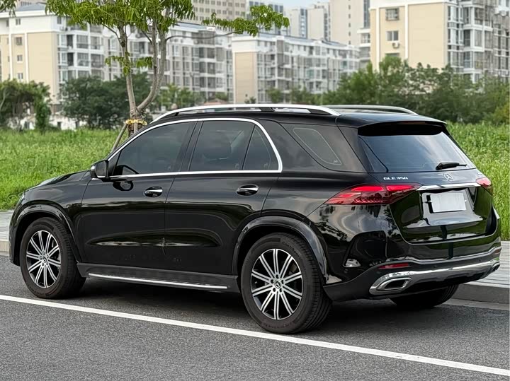 Фото 15 - Mercedes-Benz GLE-Class