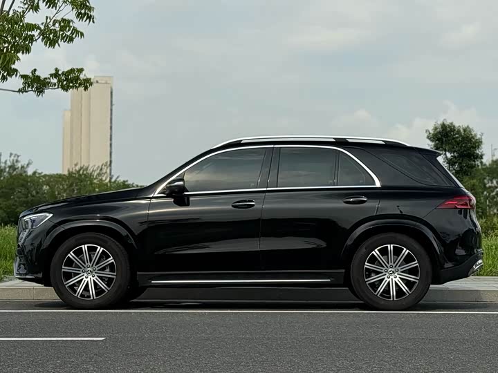 Фото 3 - Mercedes-Benz GLE-Class