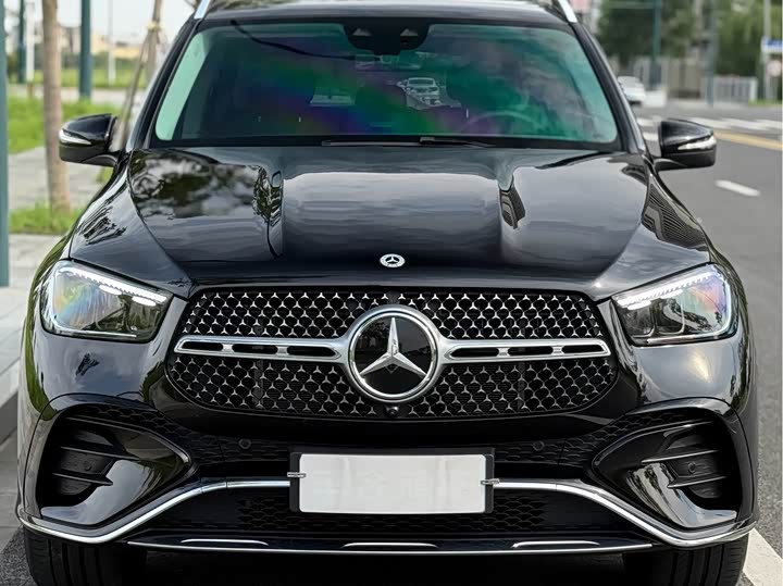 Фото 4 - Mercedes-Benz GLE-Class