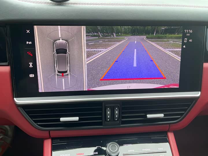 Фото 15 - Porsche Cayenne