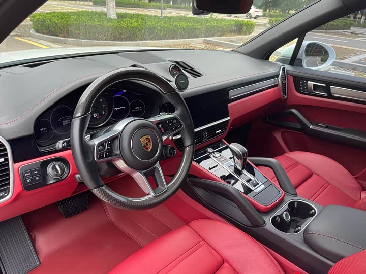 Фото 4 - Porsche Cayenne