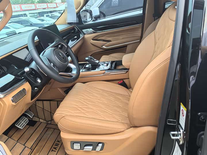 Фото 4 - Tank 500 Hybrid