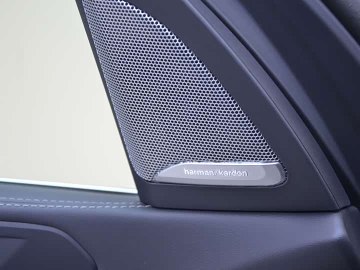 Фото 13 - BMW X5