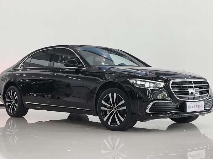 Фото 3 - Mercedes-Benz S-Class