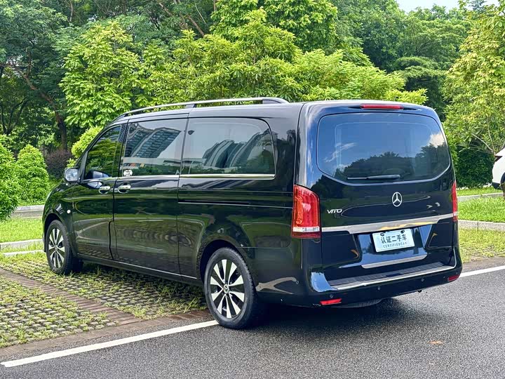 Фото 12 - Mercedes-Benz Vito