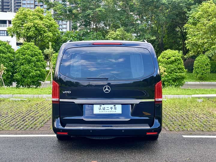Фото 21 - Mercedes-Benz Vito