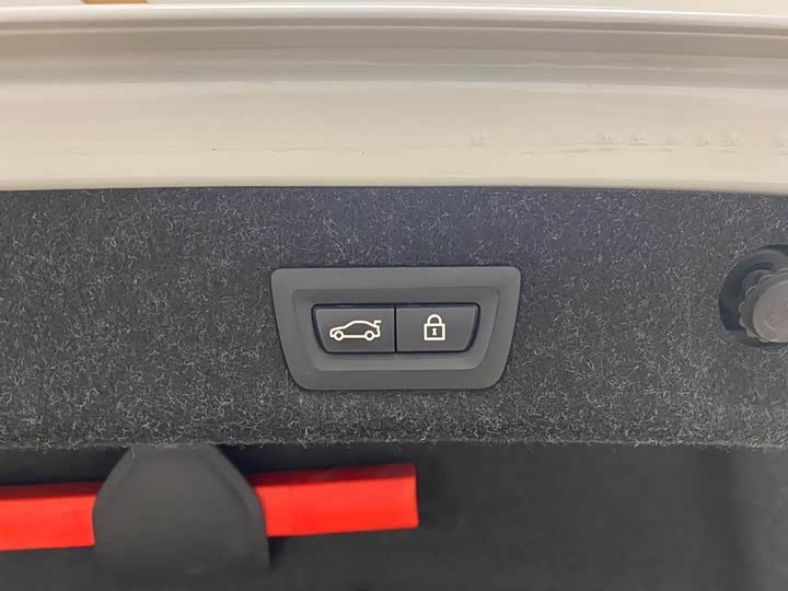 Фото 16 - BMW 5 Series