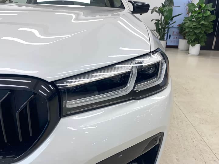 Фото 4 - BMW 5 Series