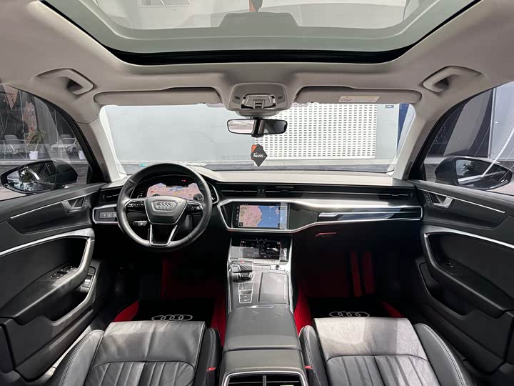 Фото 5 - Audi A6L