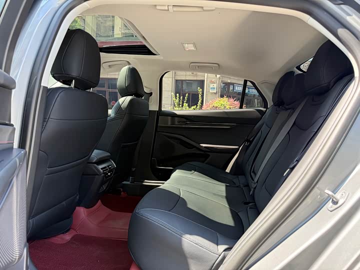 Фото 11 - Ford Mondeo